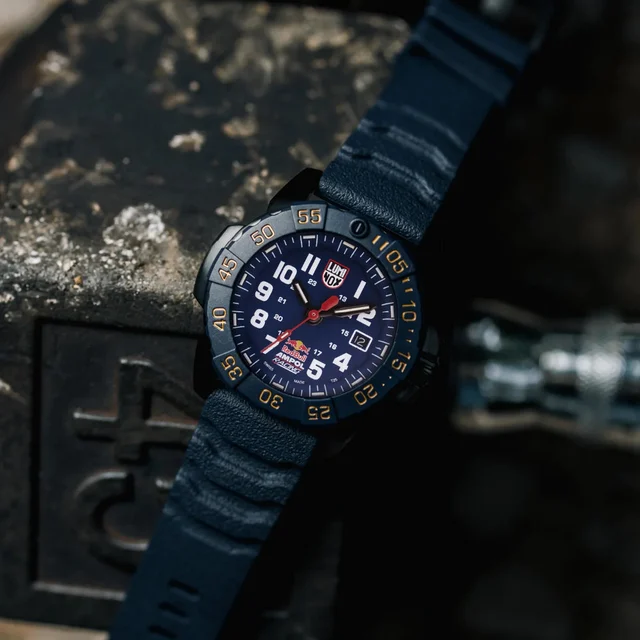 Luminox LM3501.ARB.N kol saati