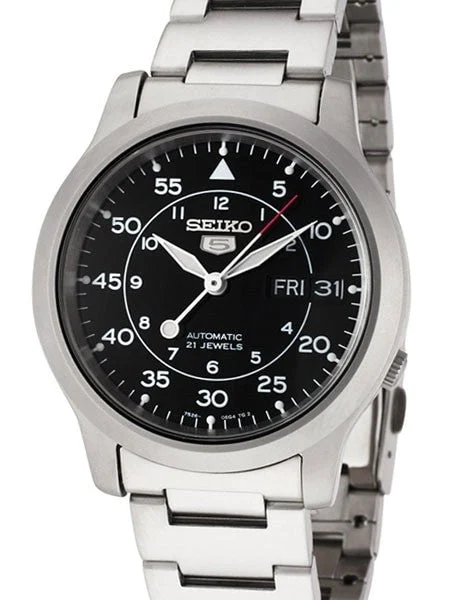 Seiko Sports SNK809K1 37 mm kol saati