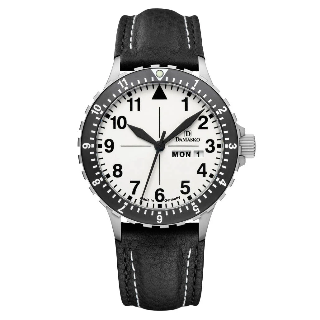 Damasko Automatic Watch with in-house Movement #DK47 40 mm kol saati