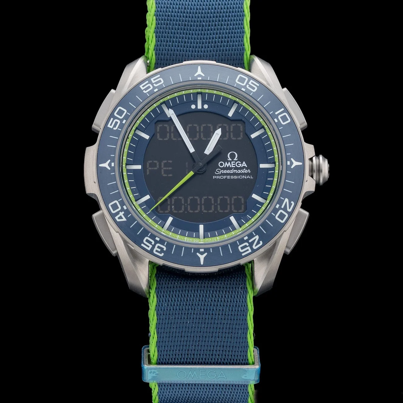 OMEGA Skywalker X-33 Chronograph 45mm 318.92.45.79.03.001 NAP210009N35992 45 mm kol saati