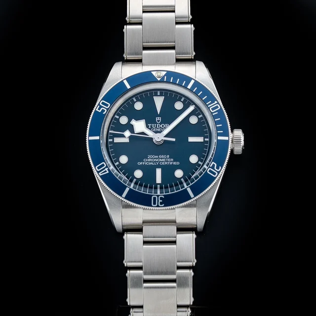 Tudor Black Bay Fifty-Eight 210009N34430 kol saati