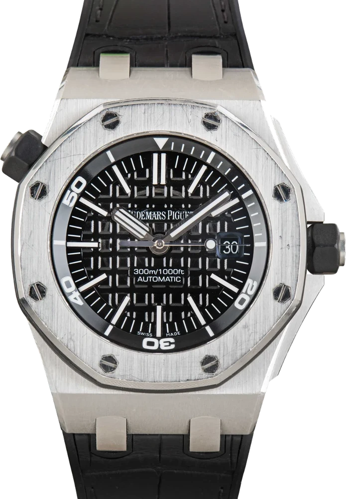 Audemars Piguet Royal Oak Black Dial 15703ST.OO.A002CA.01 42 mm kol saati