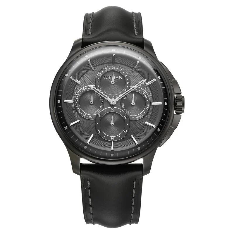 Titan Classique 90217QL01 42 mm kol saati