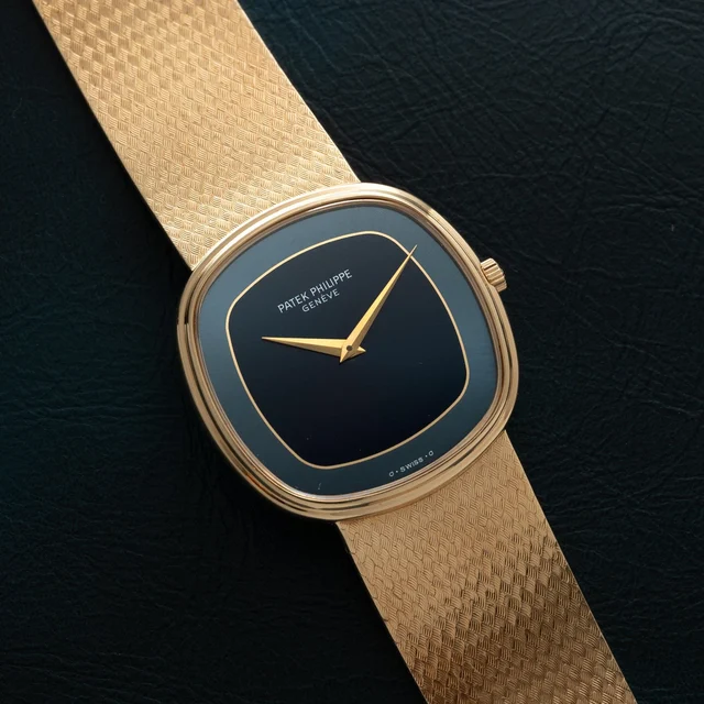 Patek Philippe Golden Ellipse 40930353 kol saati