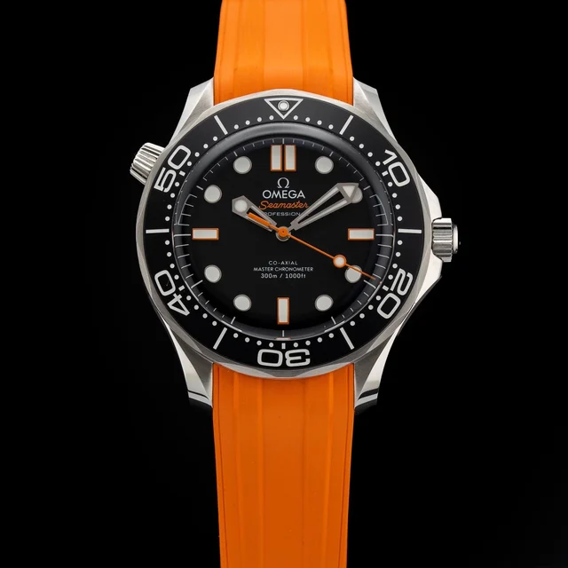 OMEGA Seamaster Diver 300M Orange 210.32.42.20.01.006 210009N36774 kol saati