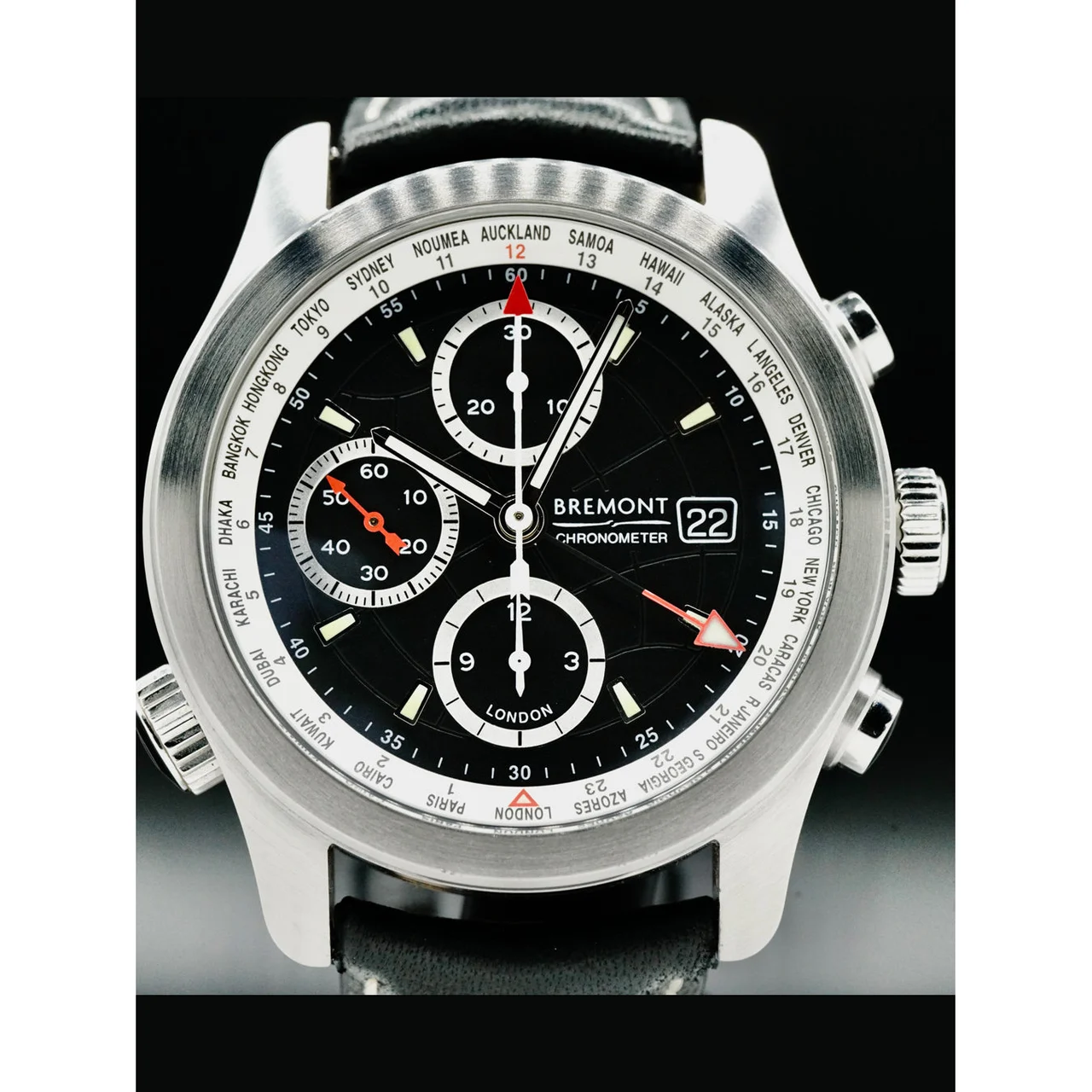 Bremont World Timer 210000040062 43 mm kol saati