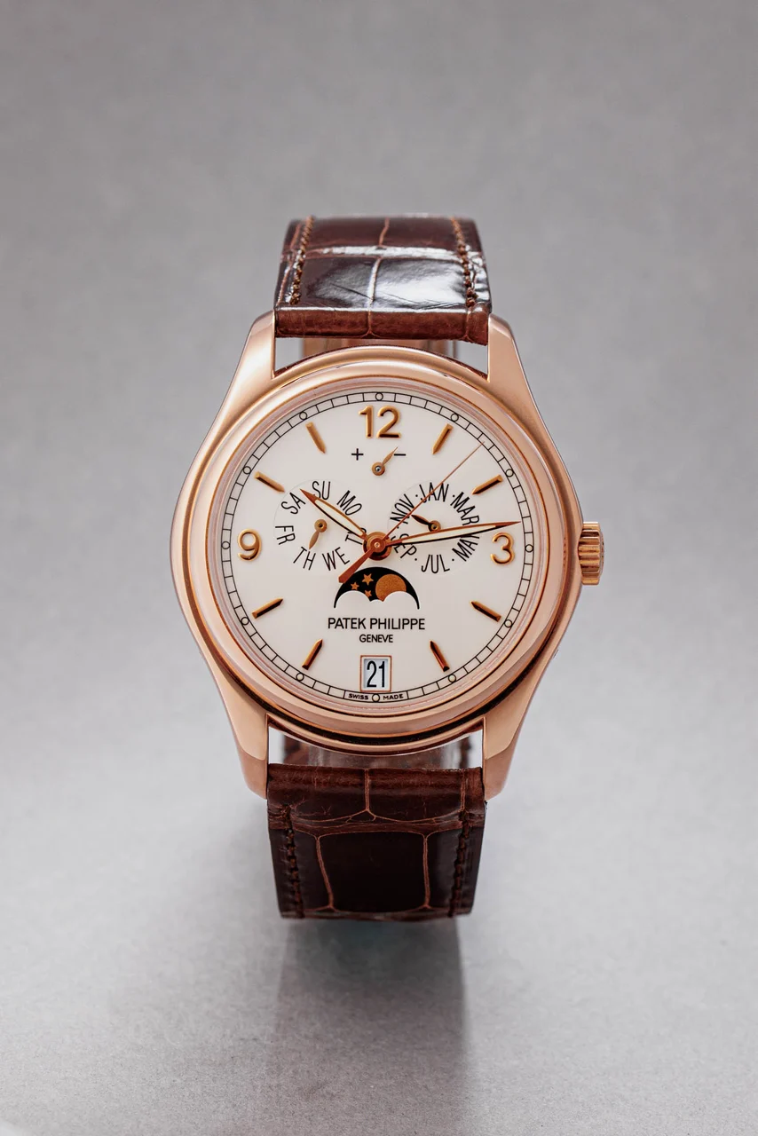 Patek Philippe Ref. 5146R B+P 39 mm kol saati
