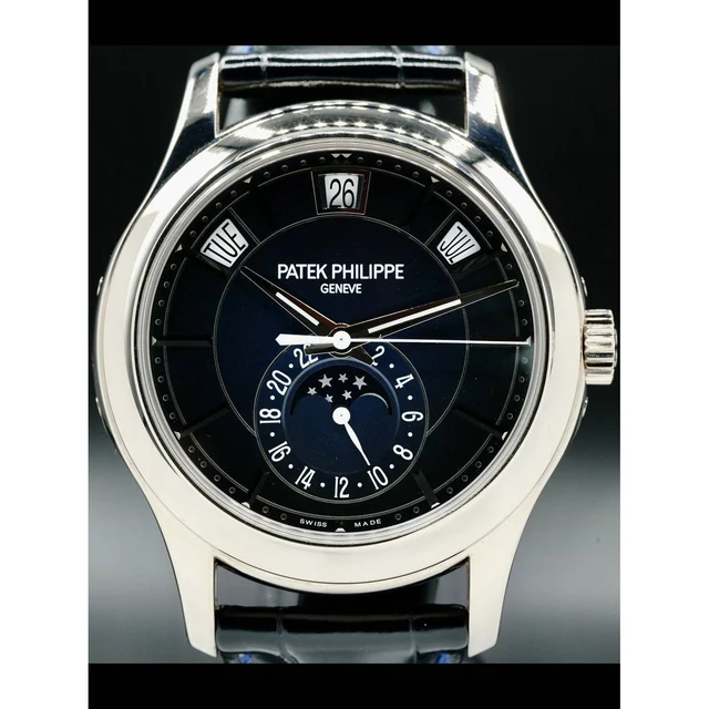 Patek Philippe Complications Moon Phases Annual Calendar 5205G-013 210000031897 kol saati