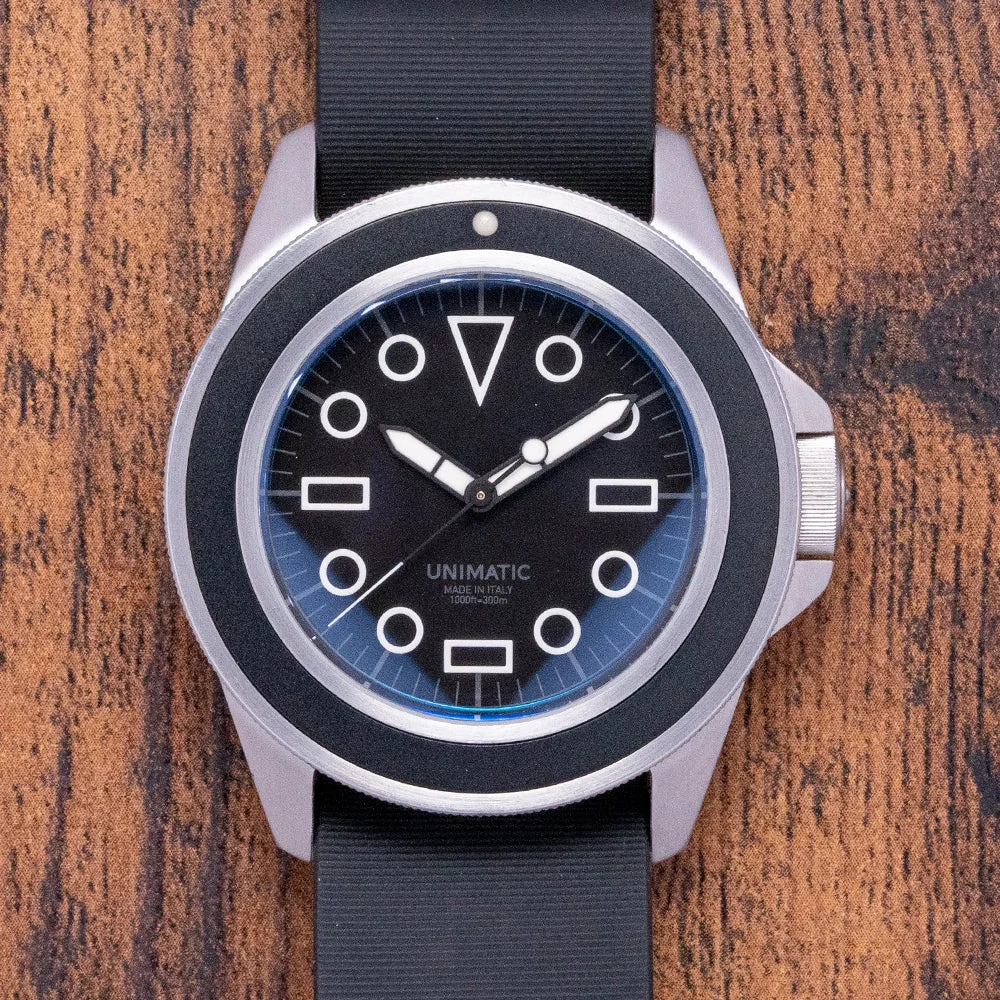 Unimatic Unimatic U1-EM 42 mm kol saati