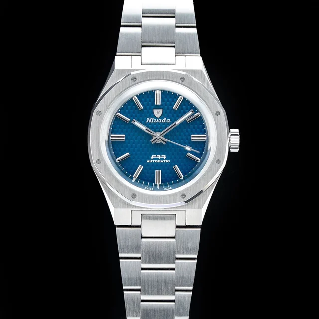 Nivada Grenchen Blue Dial 210009N34321 kol saati