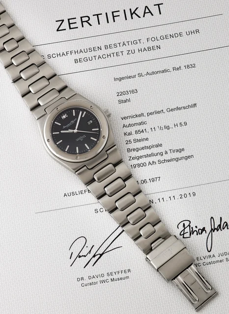 IWC - Reference 1832 self-winding, anti-magnetic, centre-seconds, date; “Ingenieur SL”, so