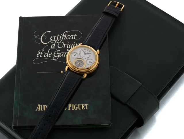 Audemars Piguet AUDEMARS PIGUET, REF. 25718, TOURBILLON, DATE, POWER RESERVE, YELLOW GOLD