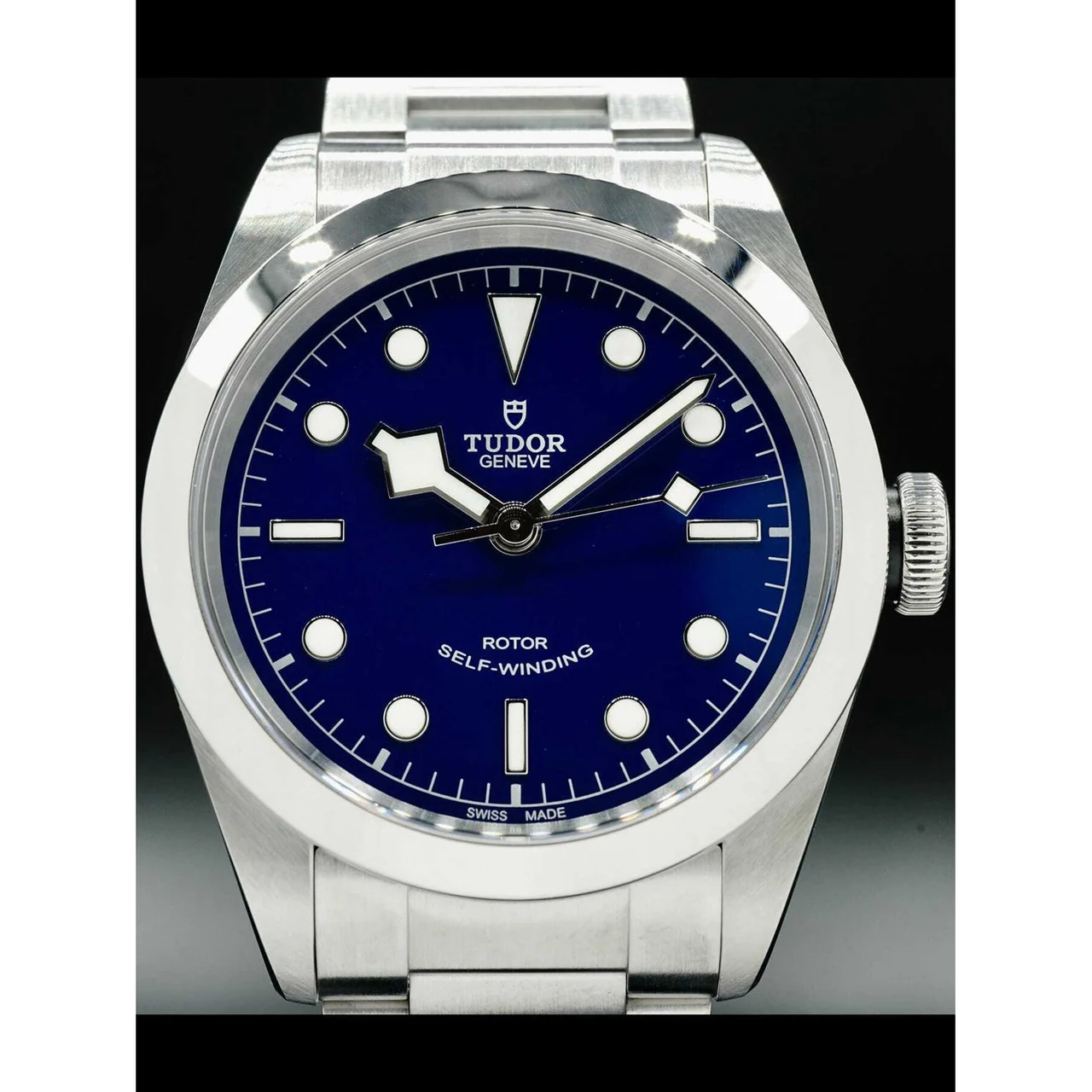 Tudor Black Bay 41mm on Steel Bracelet 79540 210000032902 41 mm kol saati