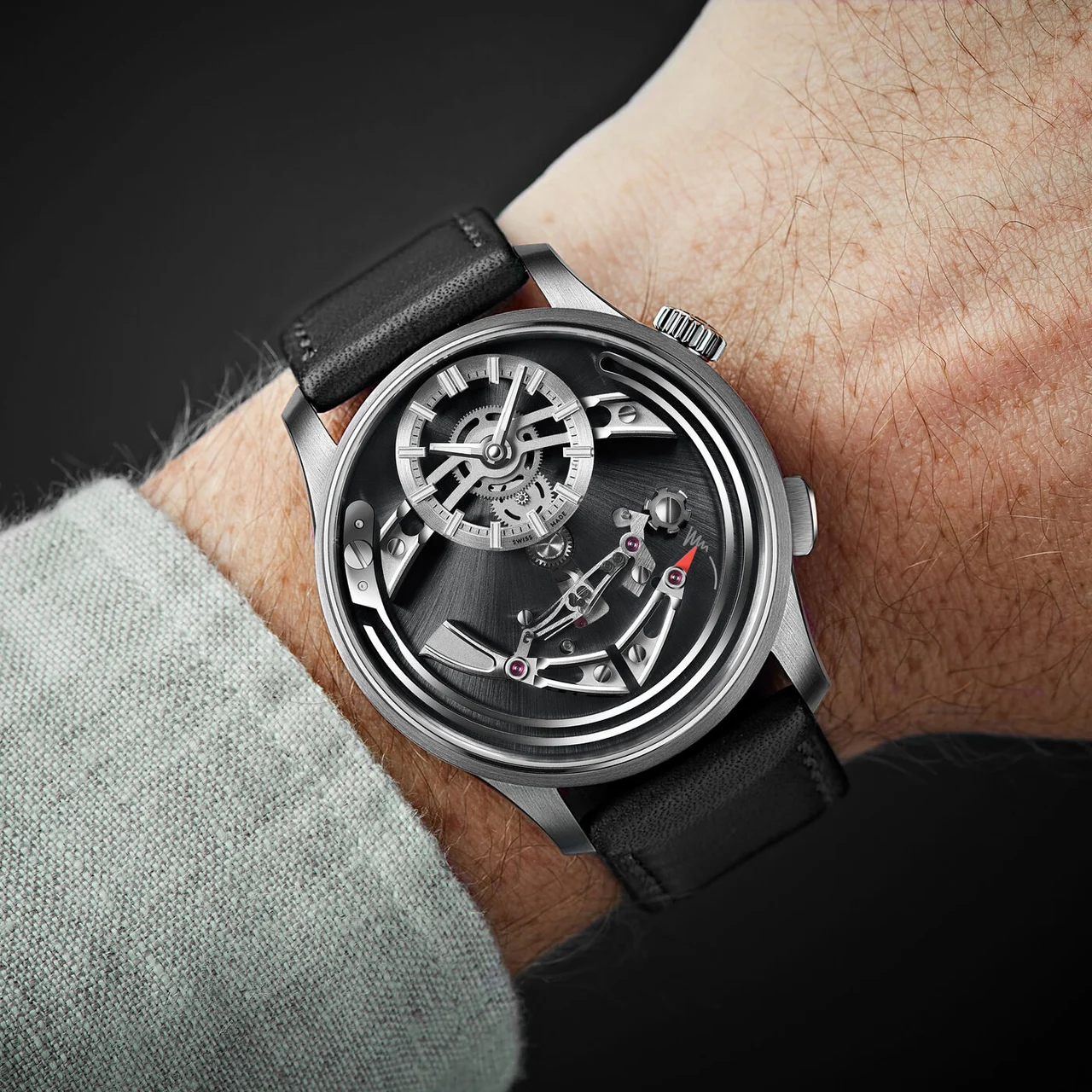Christopher Ward Bel Canto C01-41APT0-T00K0-VK 41 mm kol saati
