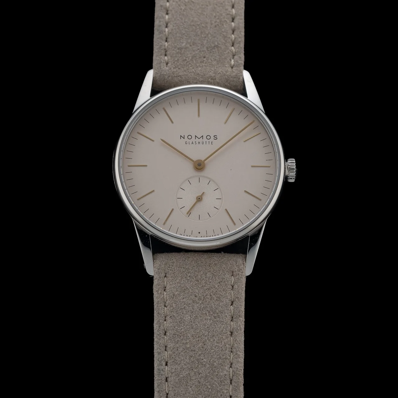 NOMOS Glashütte Orion Rose Sapphire Crystal 210009N40560 33 mm kol saati