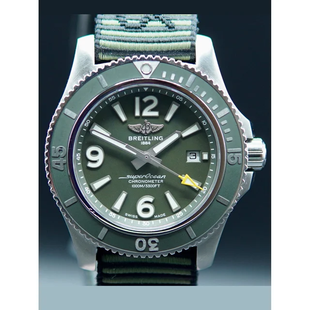 Breitling Superocean II Outerknown 210000081271 kol saati
