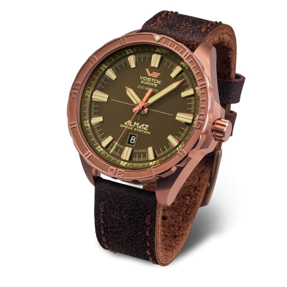 Vostok Europe Almaz NH35-320O516-L 47 mm kol saati
