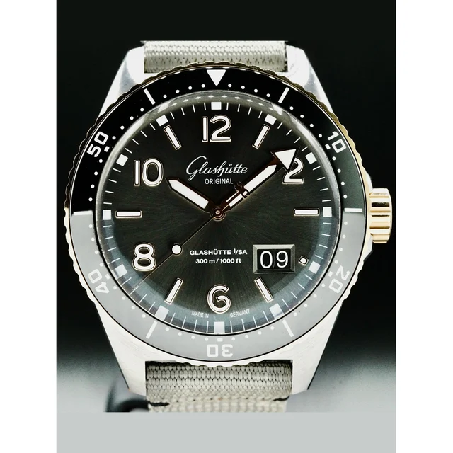 Glashutte Original Glashütte Original 1-36-13-04-91-34 SeaQ Panorama Date Two-Tone 2100000
