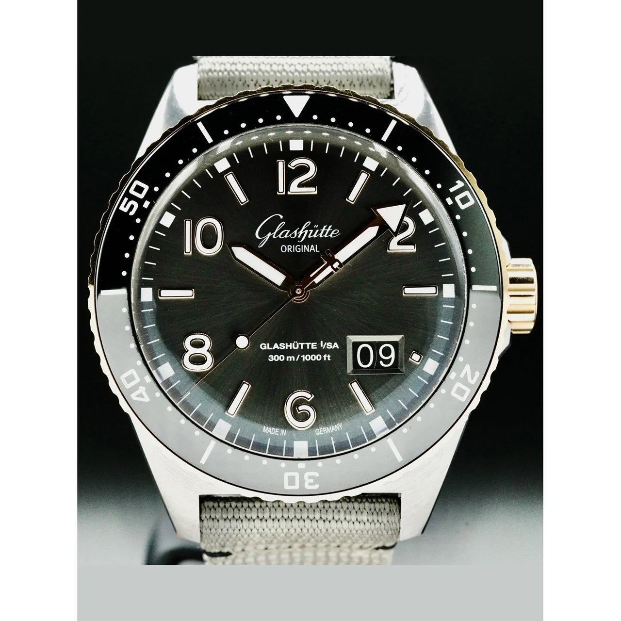 Glashutte Original Glashütte Original 1-36-13-04-91-34 SeaQ Panorama Date Two-Tone 210000070403 43 mm kol saati