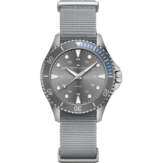 Hamilton Khaki Navy Scuba Quartz H82211981 kol saati