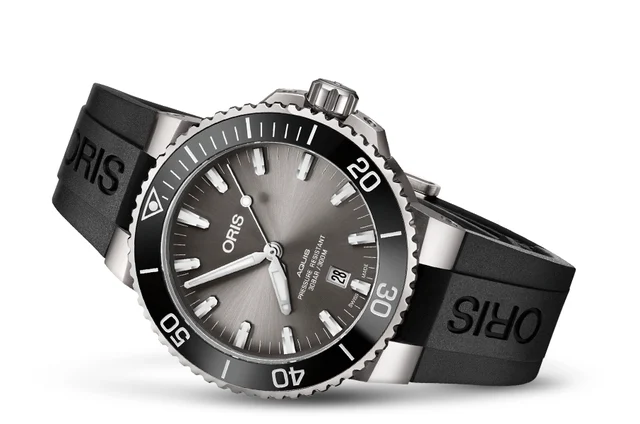 Oris Aquis Titanium Date 01 733 7730 7153-07 4 24 64TEB kol saati