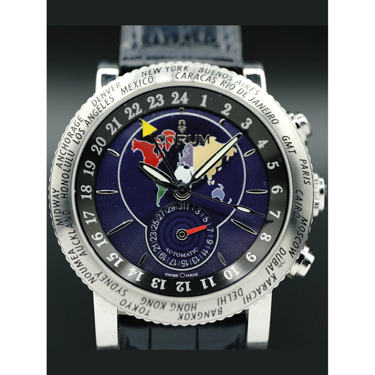 Corum Classical GMT 983.201.20 210000020070 kol saati