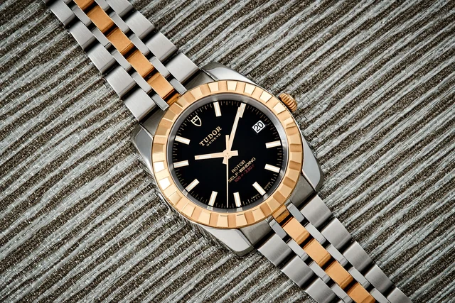 Tudor Classic 18981338 kol saati