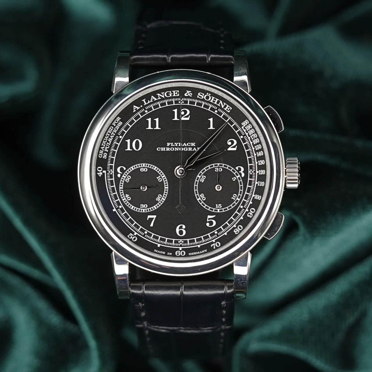 A. Lange & Sohne Lange & Söhne 1815 Chronograph 40mm Black Dial White Gold A. Lange & Söhne 1815 Chronograph 40mm Black Dial White Gold 40 mm kol saati