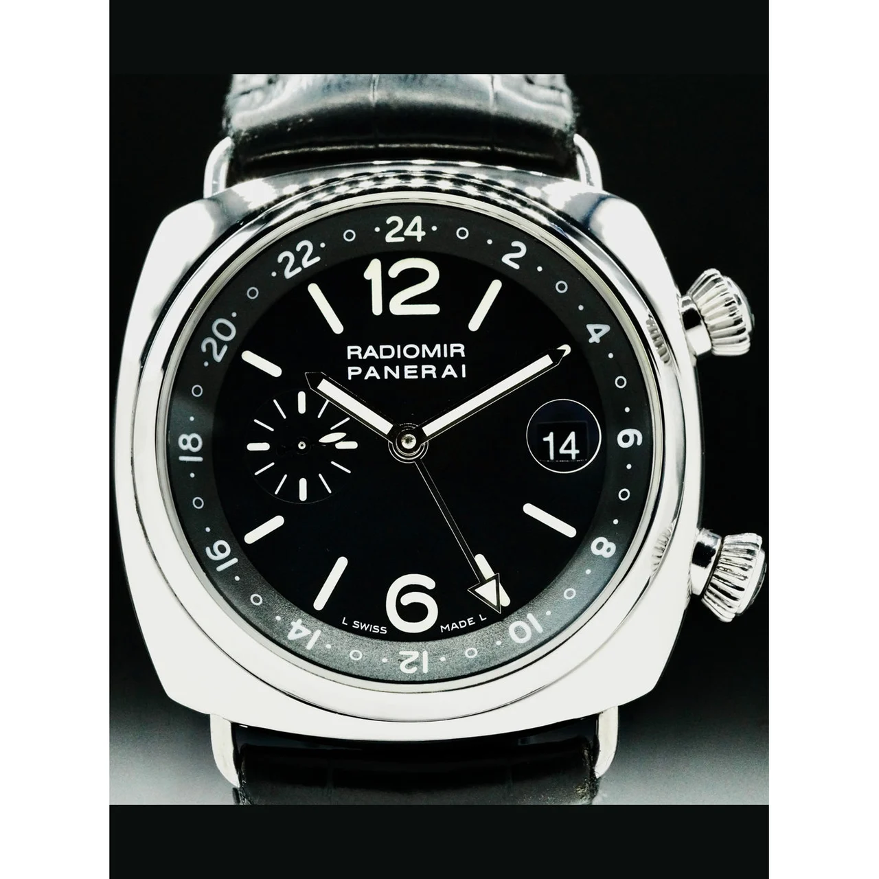 Panerai Radiomir GMT 210000042062 42 mm kol saati