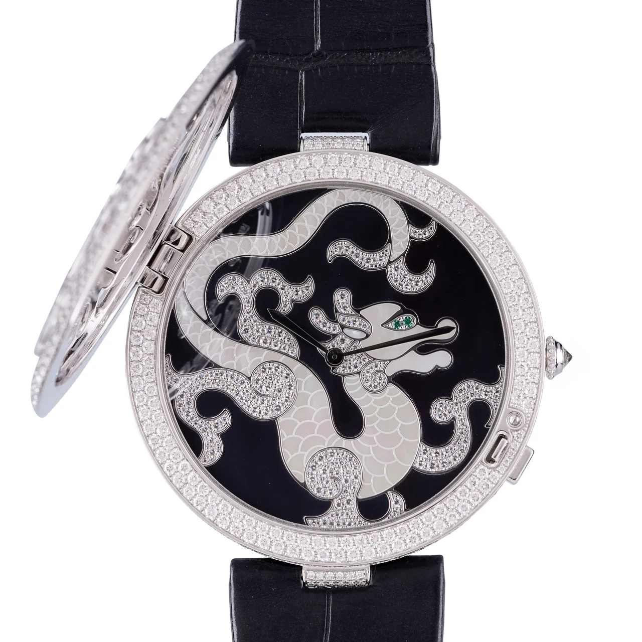 Cartier CARTIER REF. CRWS000307, LE CIRQUE ANIMALIER DRAGON, DIAMOND, ONYX, EMERALD, MOP, 18K WHITE GOLD, NO.123/150 kol saati