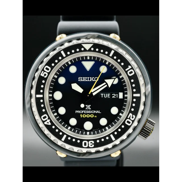Seiko Prospex Quartz Diver's 35th Anniversary Limited Edition SBBN051 210000022405 kol saa