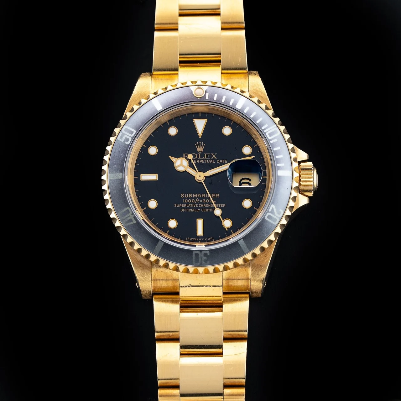 Rolex Submariner Date 210009N31960 40 mm kol saati