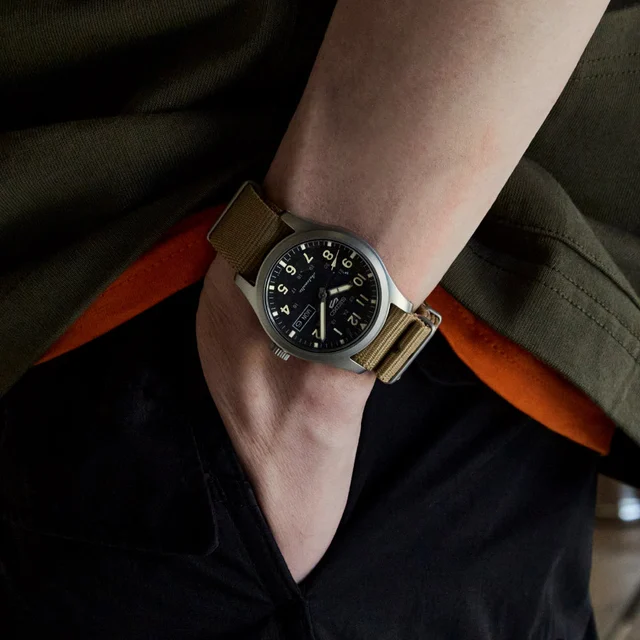 Seiko SBSA117 kol saati