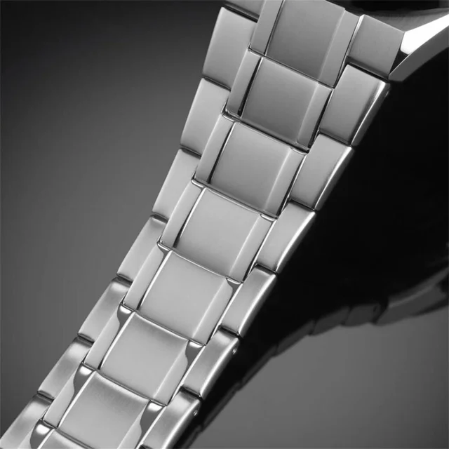 Casio Edifice Güneş Enerji̇li̇ EQS-920DB-2AVUDF kol saati