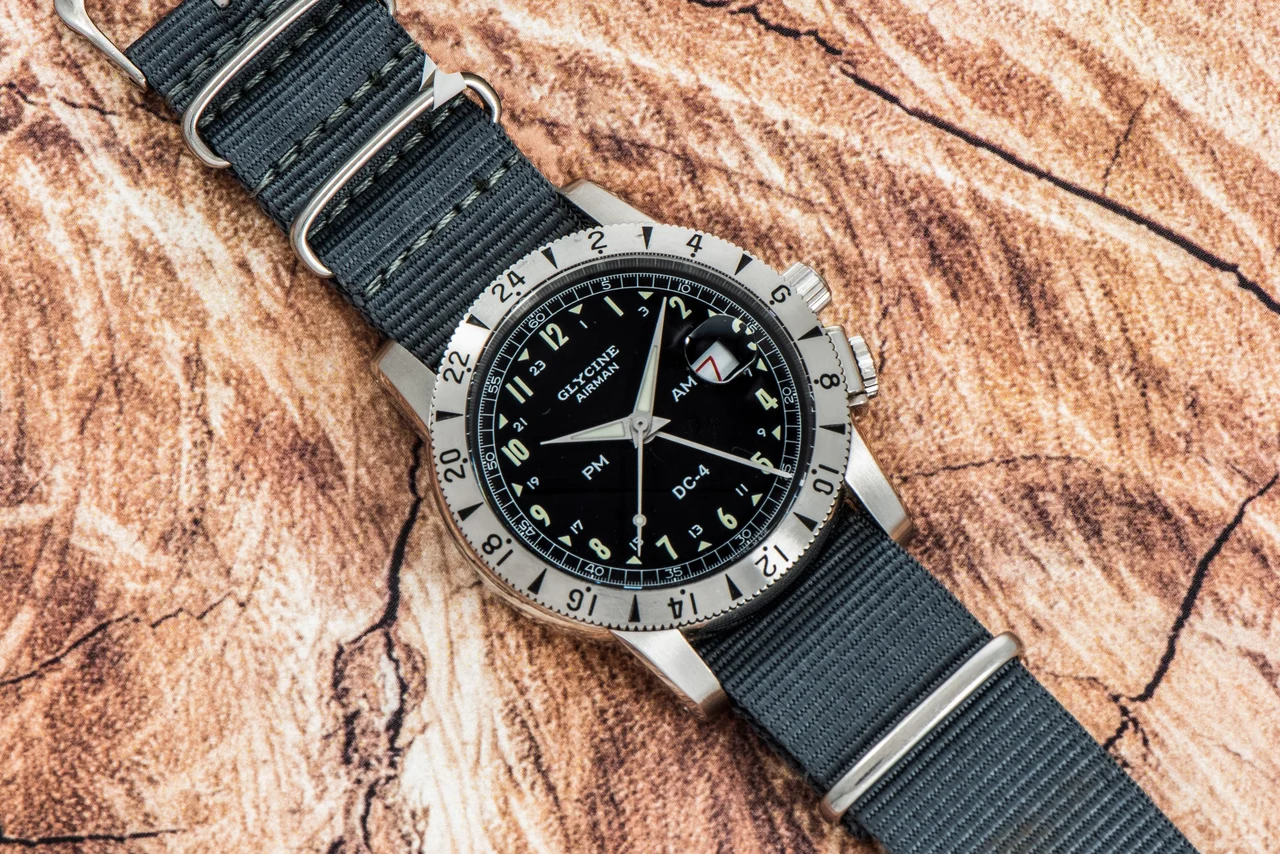 Glycine Airman 40990717 42 mm kol saati