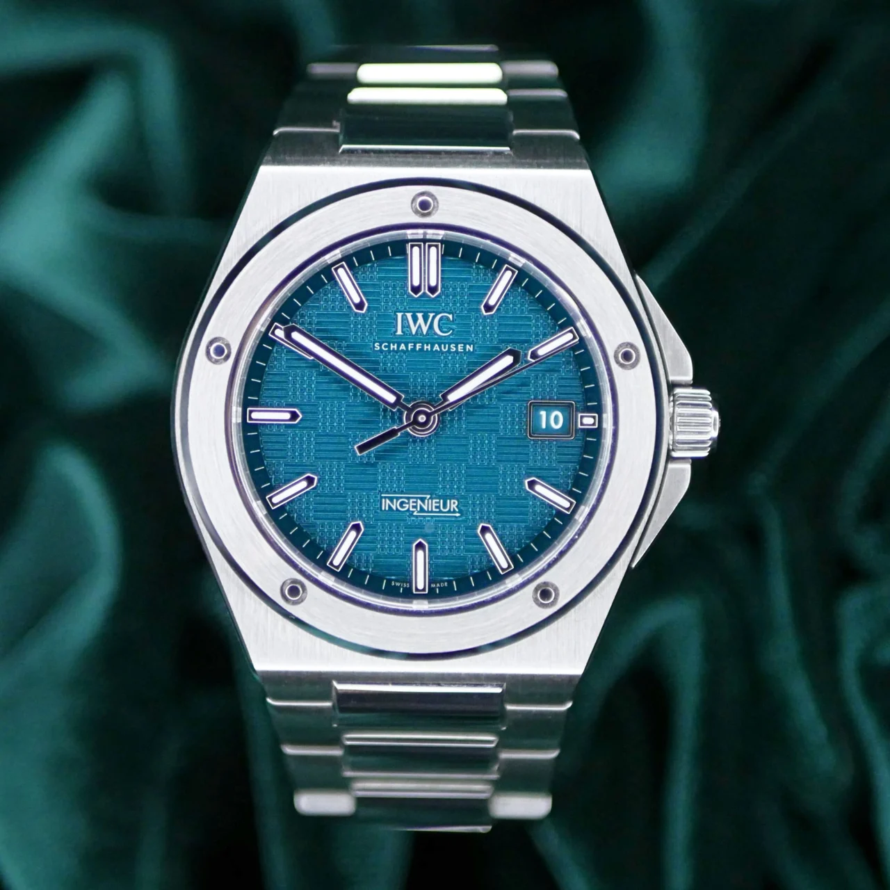 IWC Ingenieur IWC Schaffhausen Ingenieur 40mm Green Teal Motif Dial Stainl 40 mm kol saati
