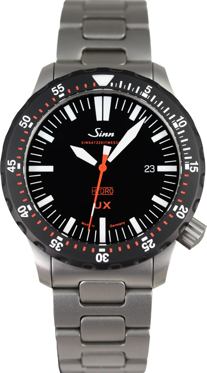 Sinn Ezm PRE2429 44 mm kol saati
