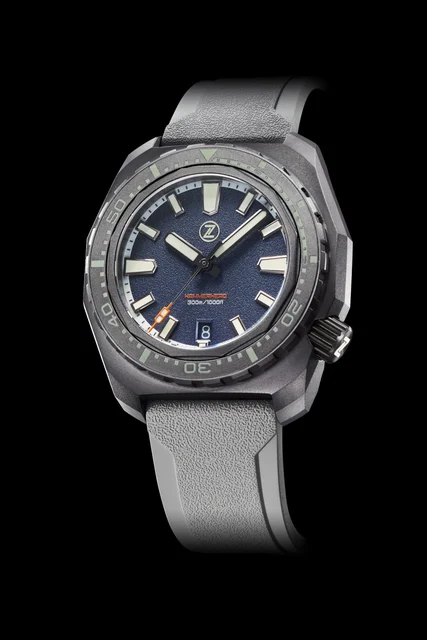 Zelos Hammerhead V3 300m Tantalum Limited Edition kol saati