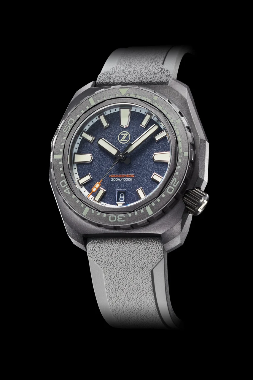 Zelos Hammerhead V3 300m Tantalum Limited Edition 22 mm kol saati
