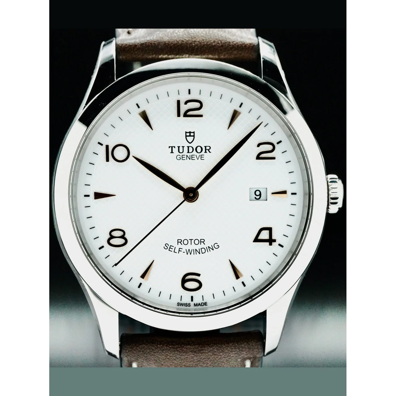 Tudor Steel Case White dial 210000058492 41 mm kol saati