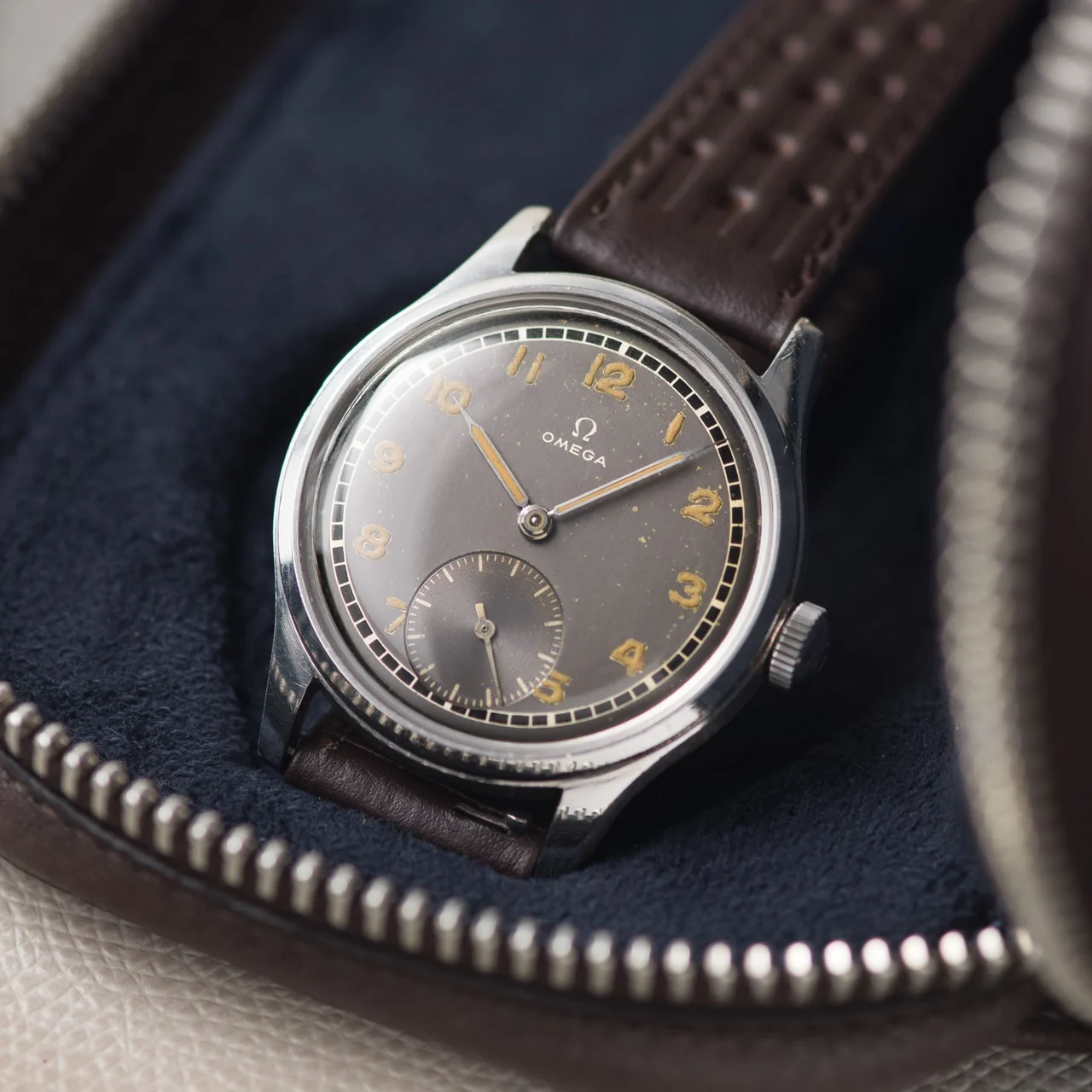 OMEGA Omega W-1652 35 mm kol saati