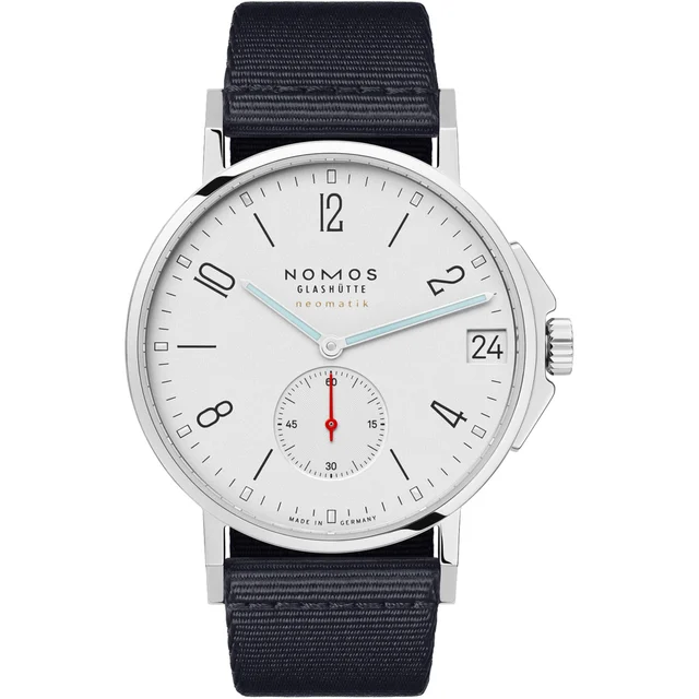 NOMOS Glashütte Ahoi Neomatik 38 Date 525.SB kol saati