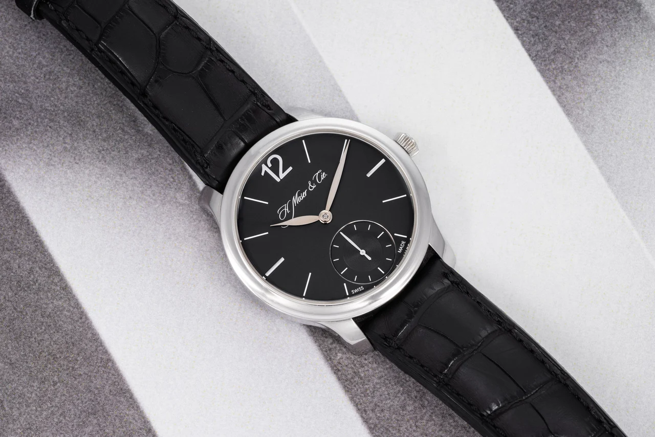 H. Moser & Cie. - Endeavour 40990881 39 mm kol saati