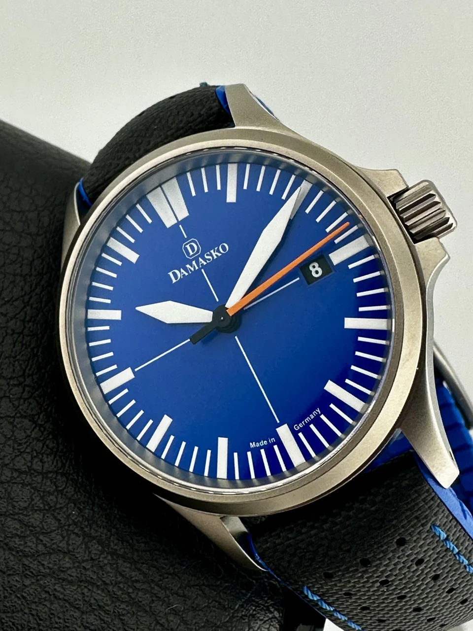 Damasko Damasko 278078130956 39 mm kol saati