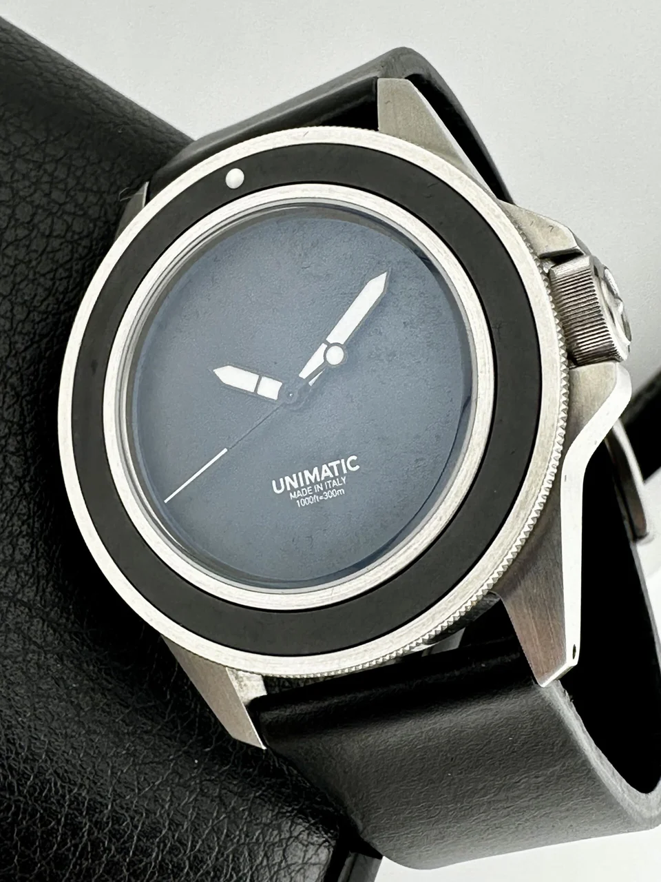 Unimatic Unimatic 277731614521 40 mm kol saati
