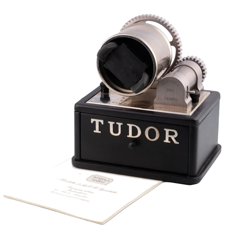 Scatola del Tempo for Tudor Ref. 1RT-M-99 Squelette, electric rotating box; chromium plated-metal and leather kol saati