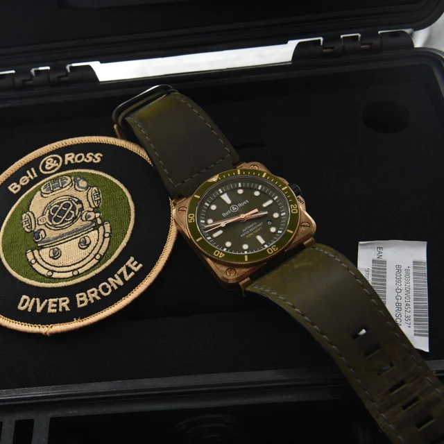 Bell & Ross BartP kol saati