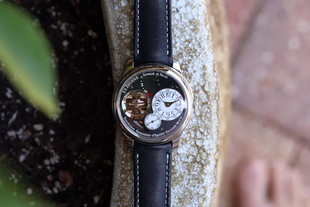 F.P. Journe Tourbillon Souverain Vertical ref. TV “Black Lab kol saati