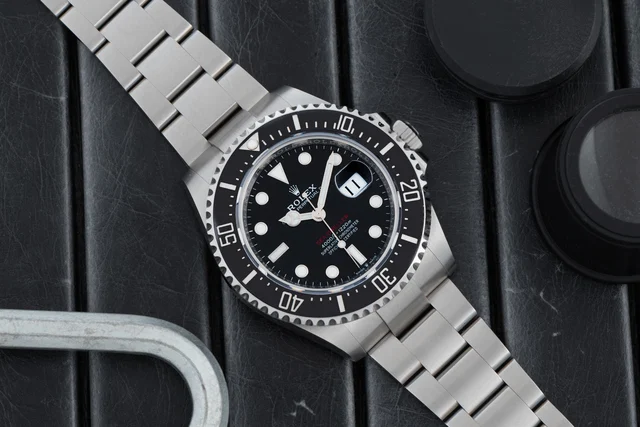 Rolex Sea-Dweller 40922843 kol saati