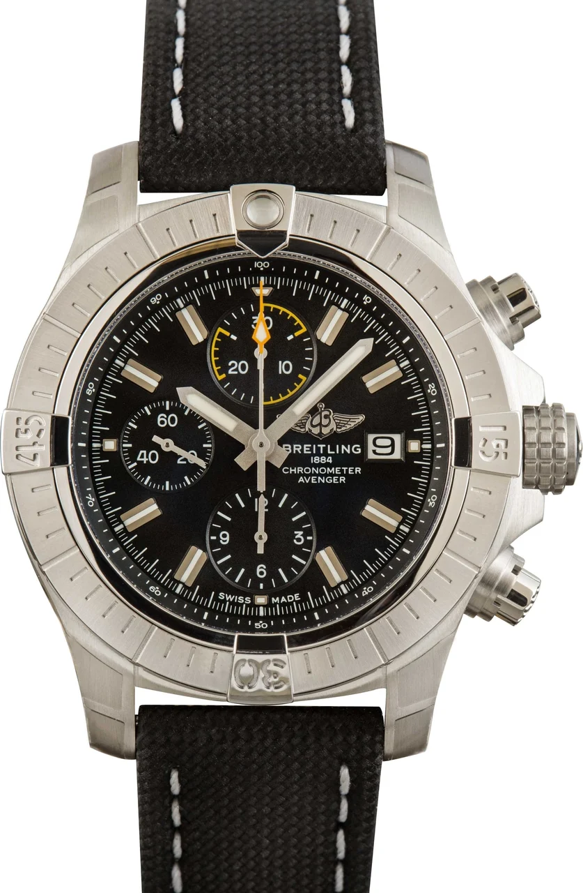 Breitling Avenger Chronograph 45 Black Dial A13317101B1X2 45 mm kol saati